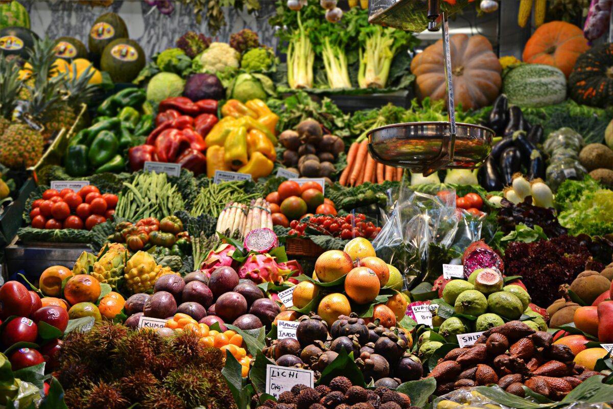 4 nutrition tips to help uncover healthy skin
